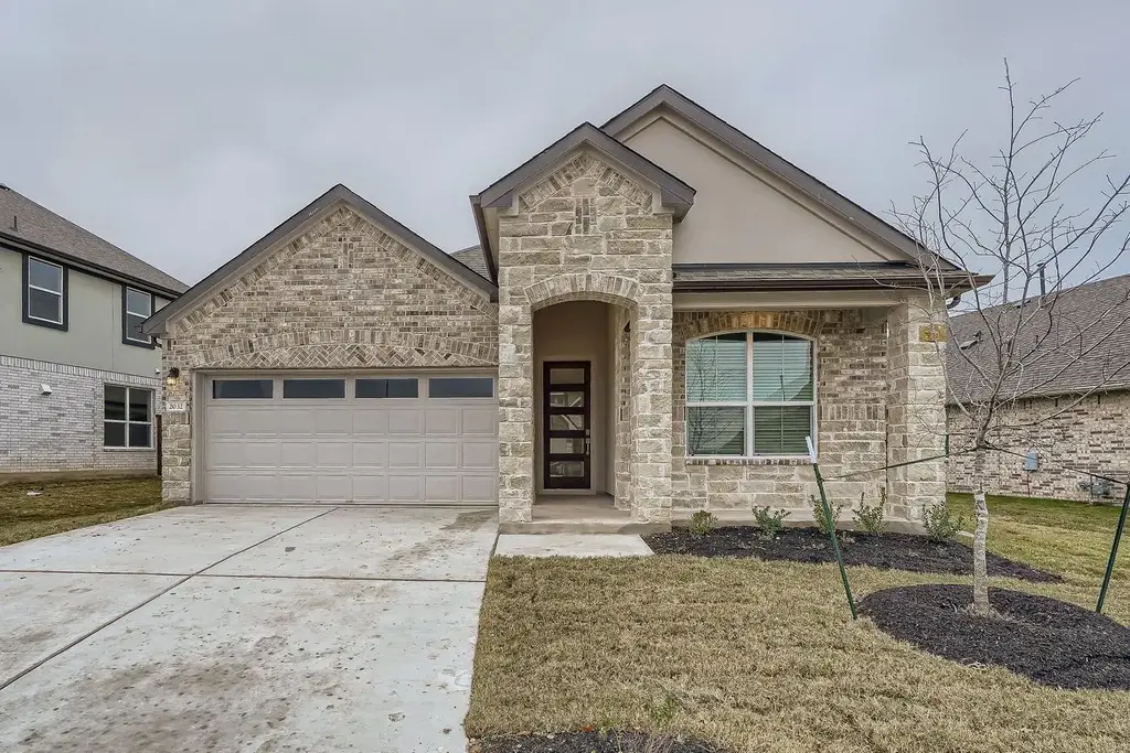 2032 Wilsons Warbler Drive, Leander