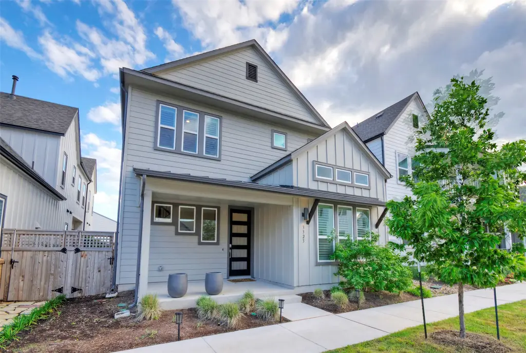 3323 Mccurdy, Austin