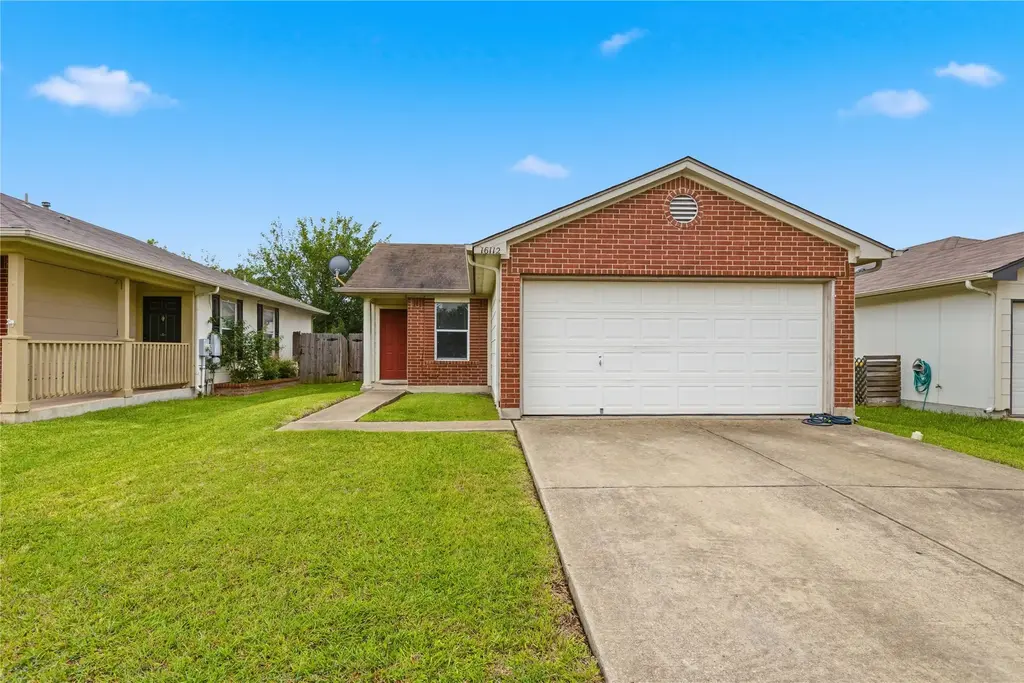 16112 Hamilton Point Circle, Manor