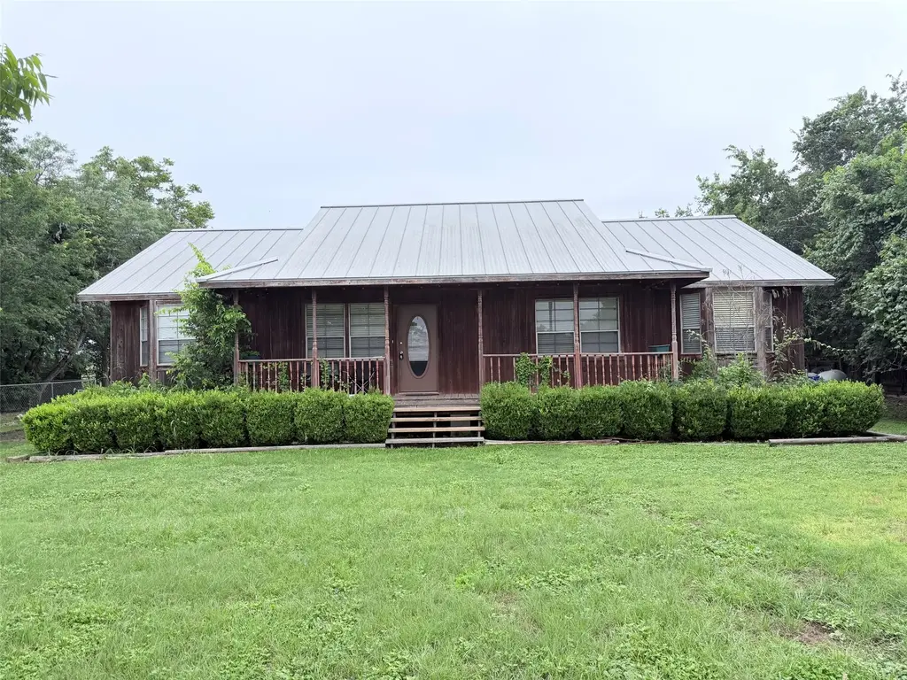 570 W Keanahalululu Lane, Bastrop