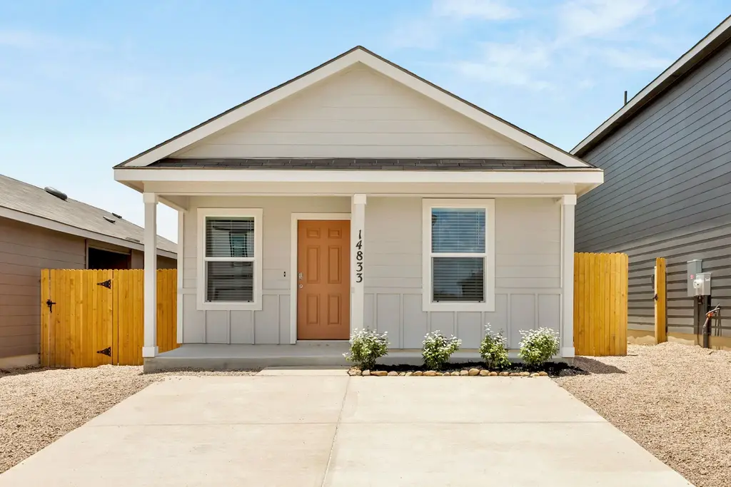 14833 Gold Lace Cactus, San Antonio
