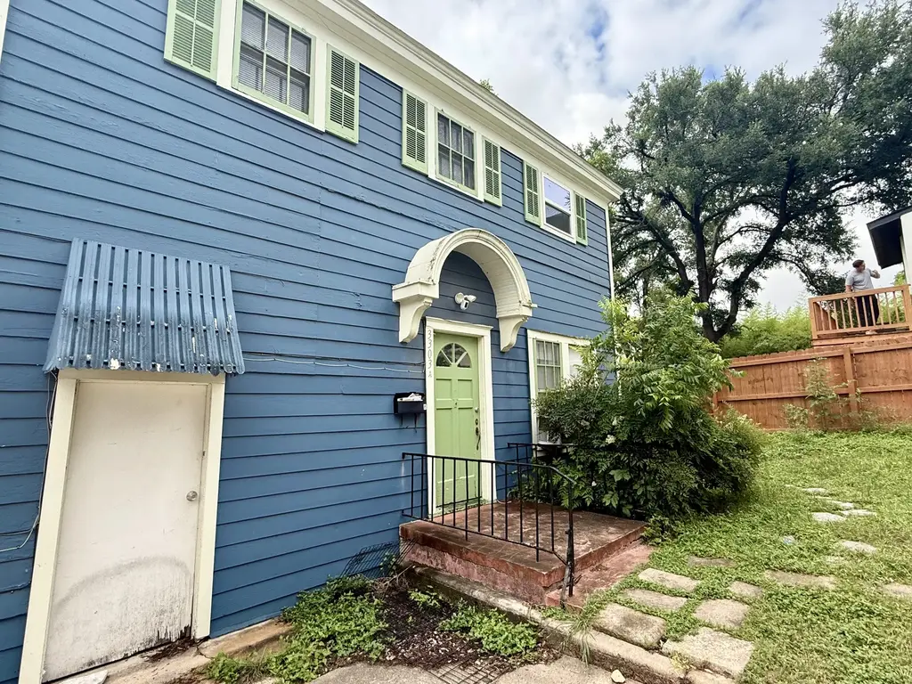 3303 Duval Street B, Austin