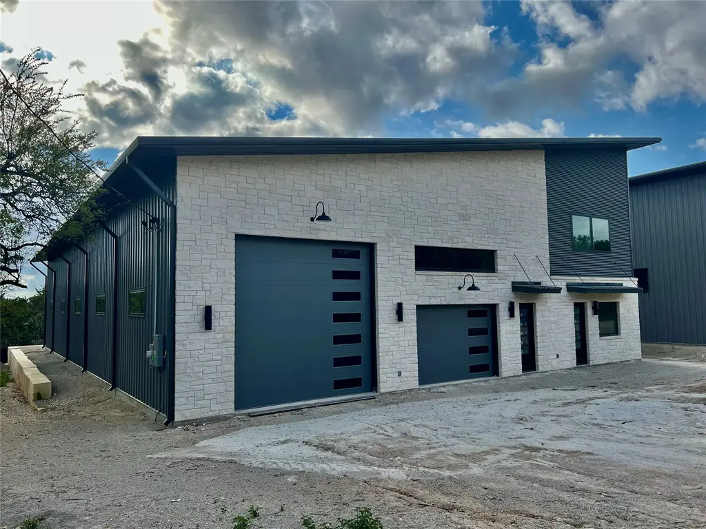 2203 Pyramid Drive, Austin
