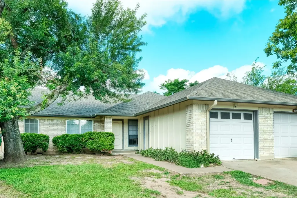 107 Nicole Cove B, Round Rock