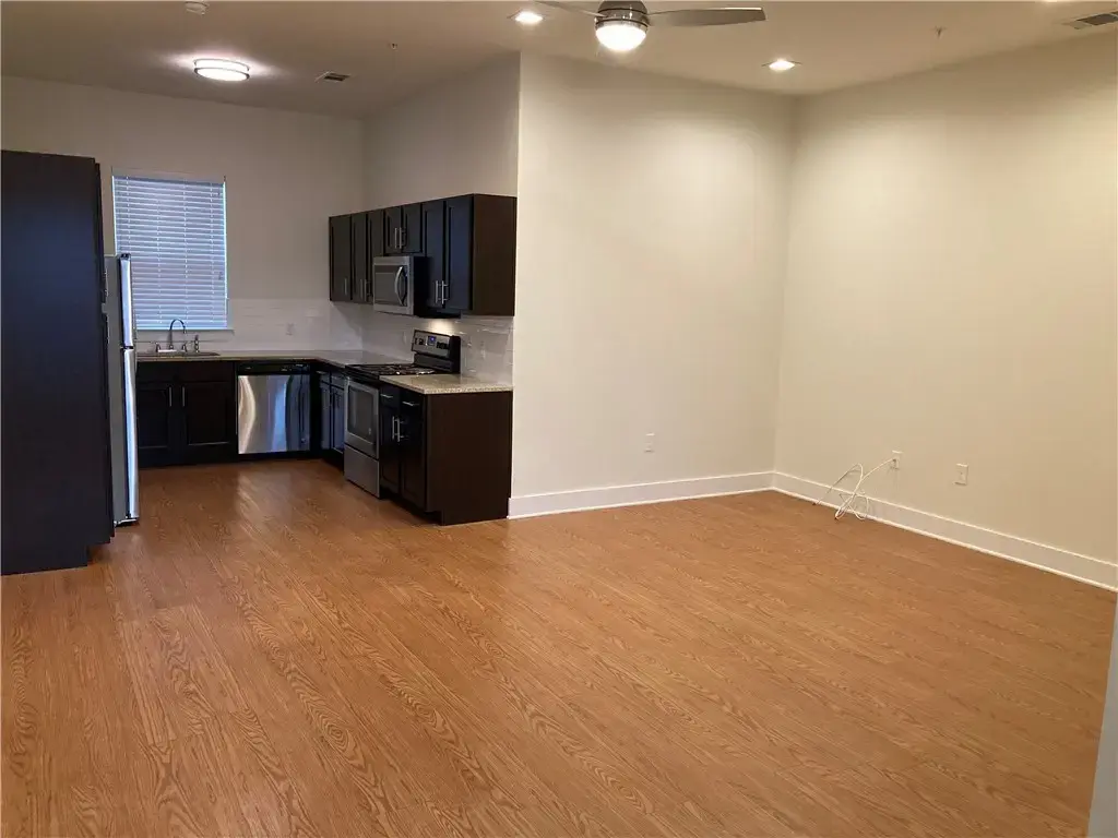 2400 Louis Henna Boulevard 304, Round Rock