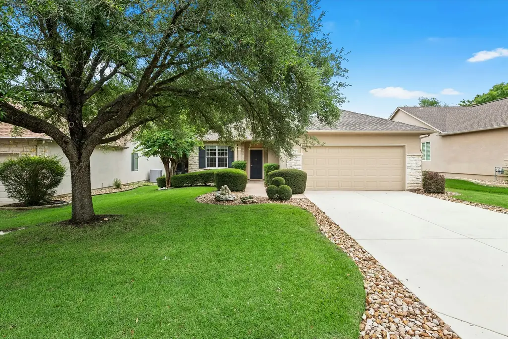 402 Colorado River Road, Georgetown