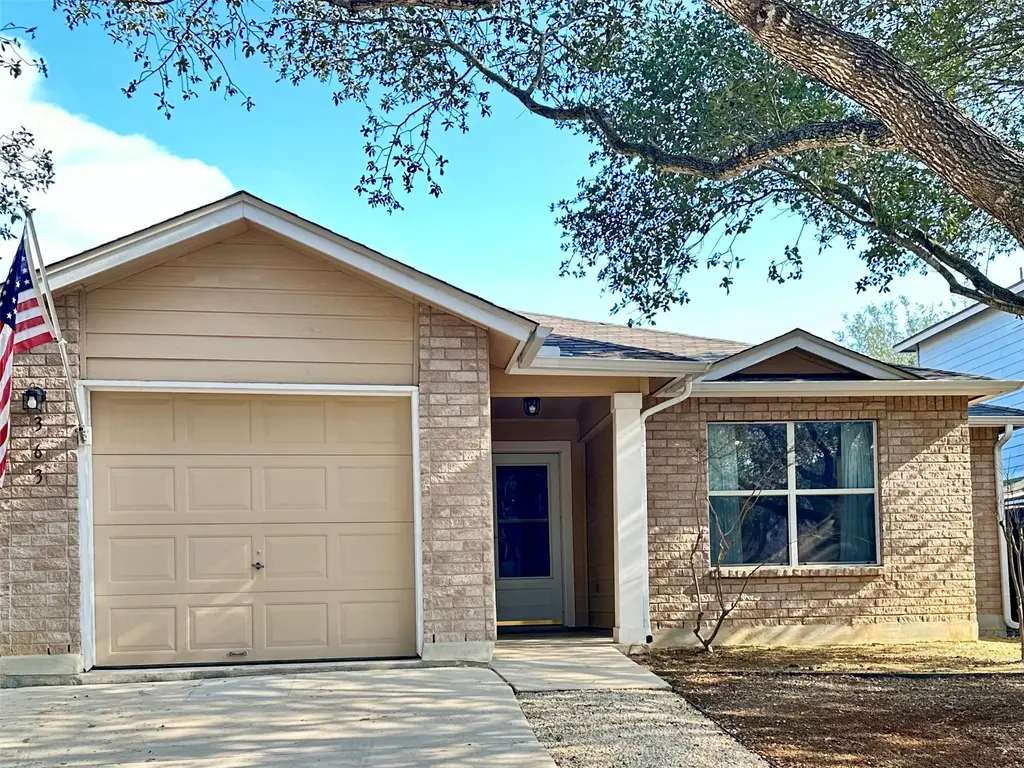 363 Copper Mountain, New Braunfels