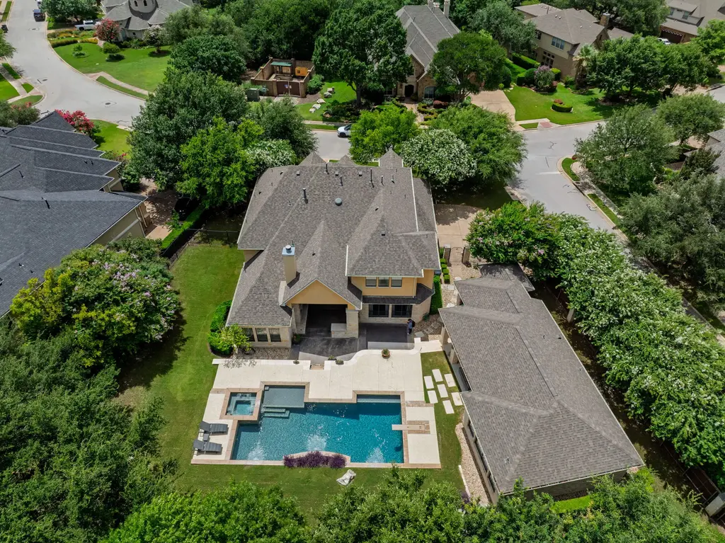 1005 Lakewood Hills Terrace, Austin