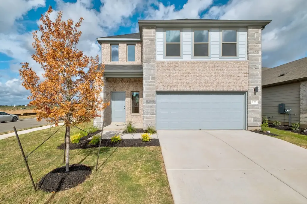 226 Hornet Street, Elgin