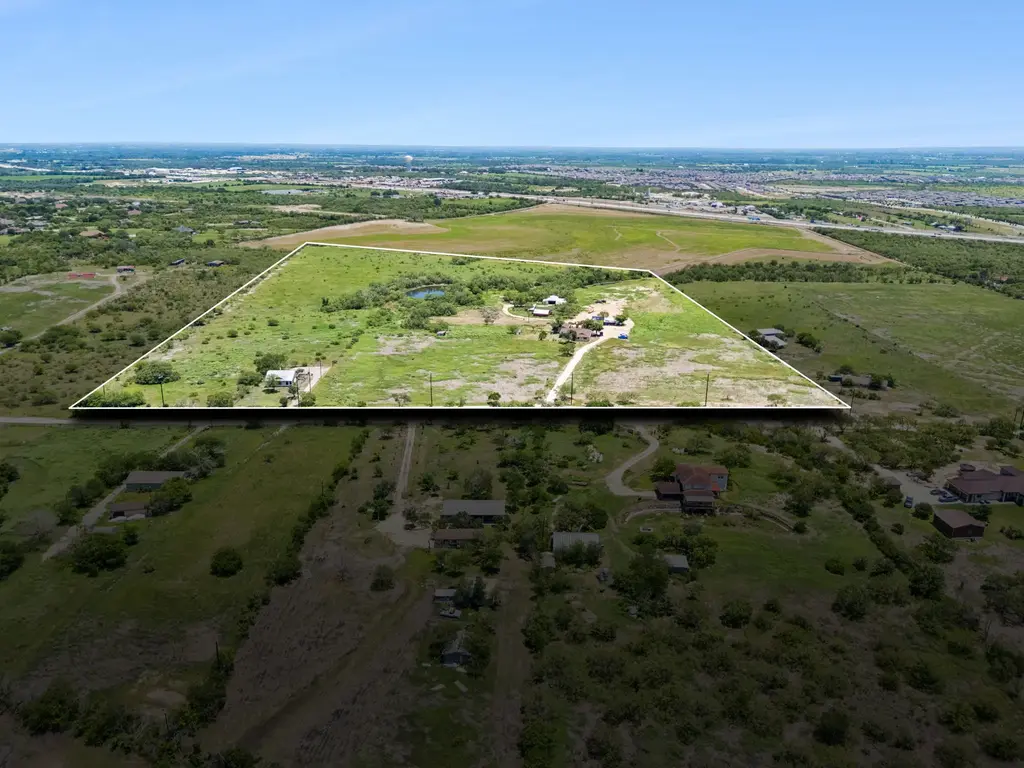 6580 Pfeil Road, Schertz