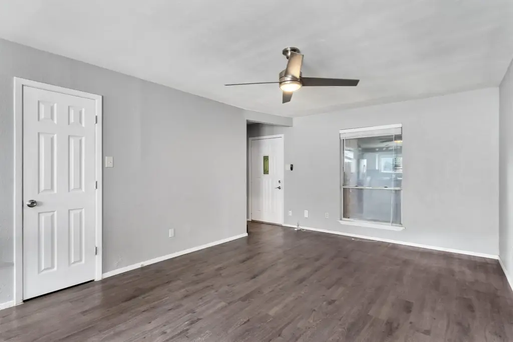 3415 Menchaca Road 113, Austin