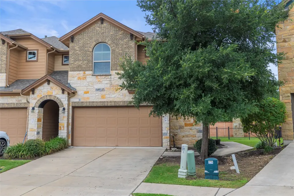 1001 Zodiac Lane 38, Round Rock