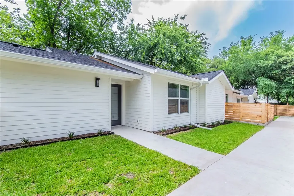 601 E 50th Street B, Austin