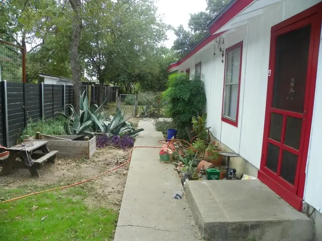 2007 E 16th Street A, Austin