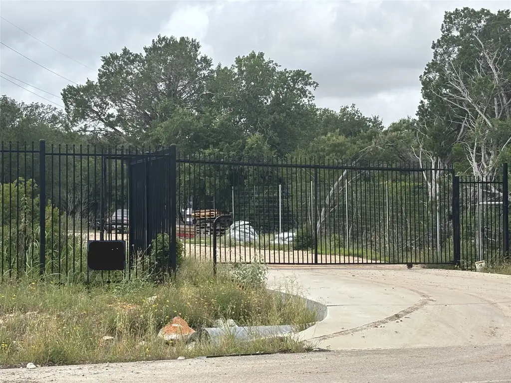 1711 W Mccarty Lane, San Marcos