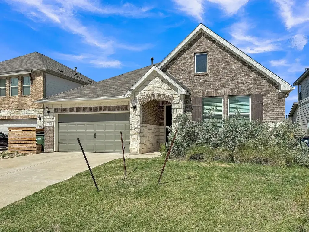 2608 Emerson Trail, Leander