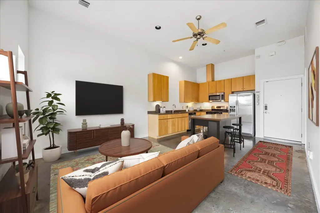 6000 S Congress Avenue 128, Austin