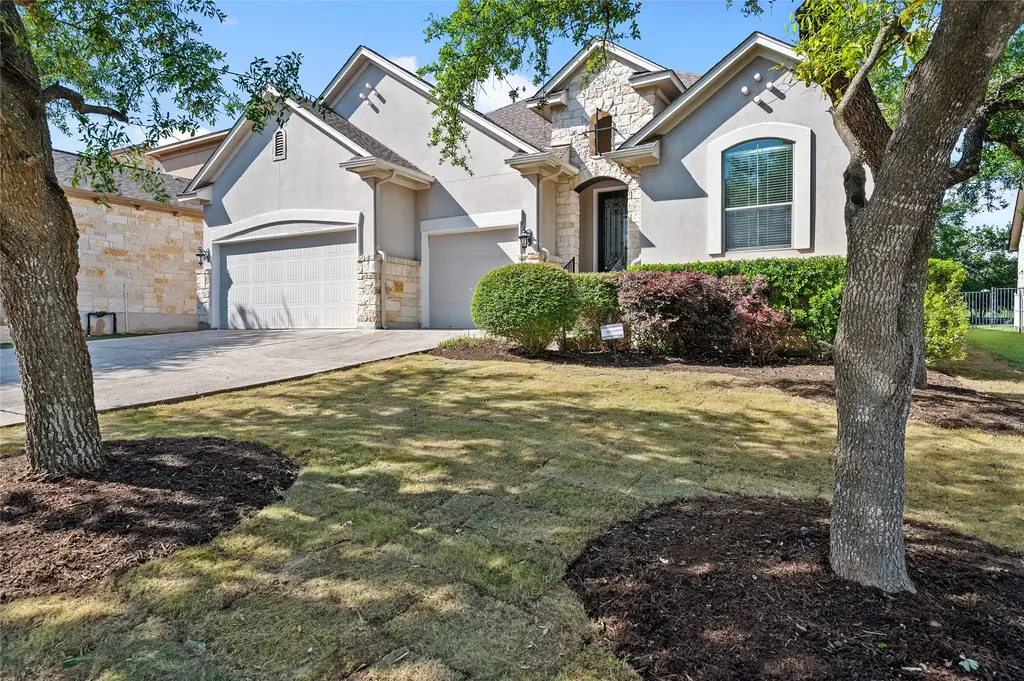 4512 Pyrenees Pass, Bee Cave