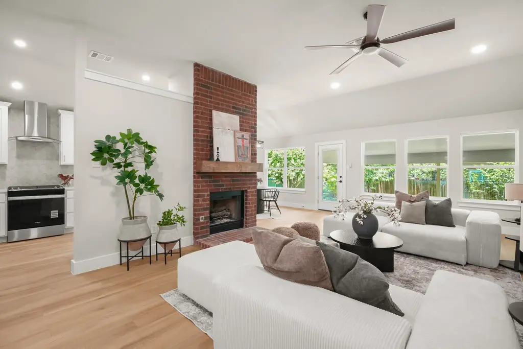 8802 Ampezo Trail, Austin