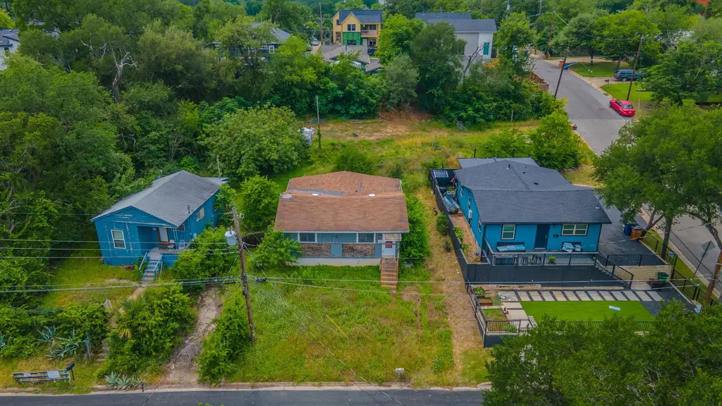 1410 Luna Street, Austin
