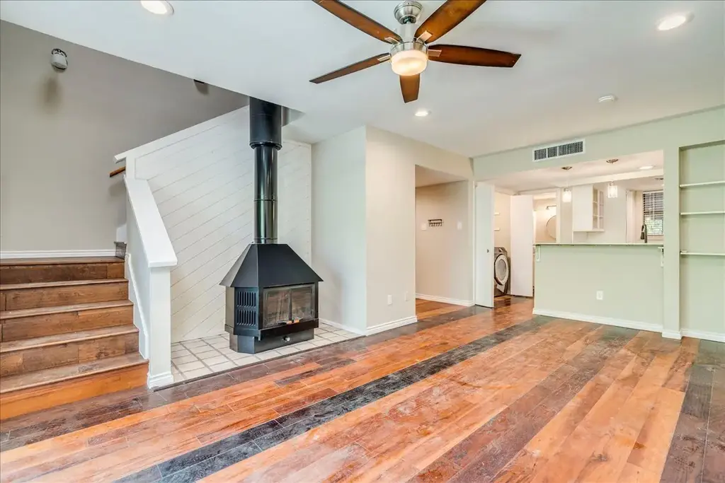 1411 Norwalk Lane 207, Austin