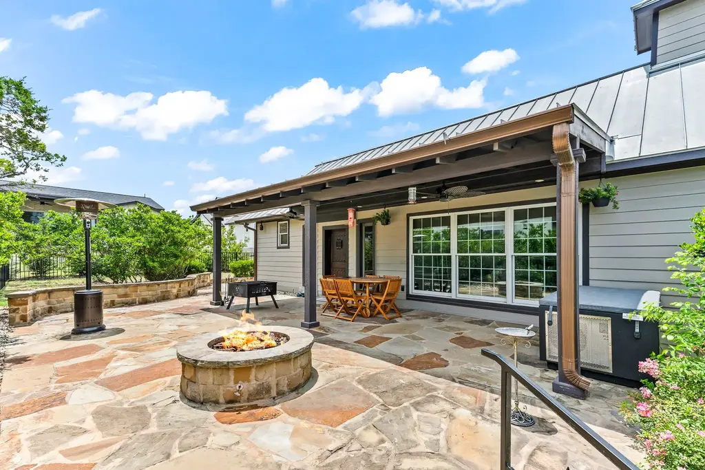 2108 Quiet Stables Circle, Cedar Park