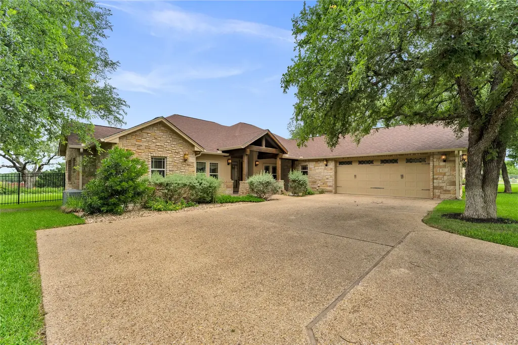 311 Yellow Ribbon Trail, Burnet