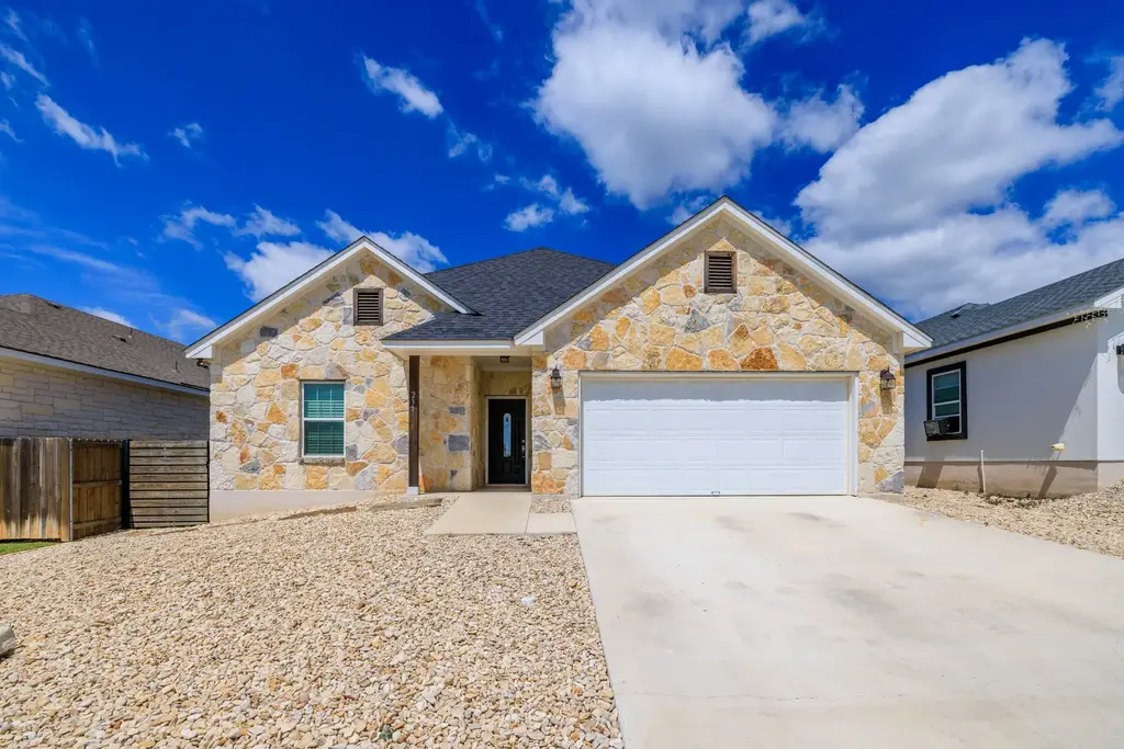 237 Dudley Way, Fredericksburg