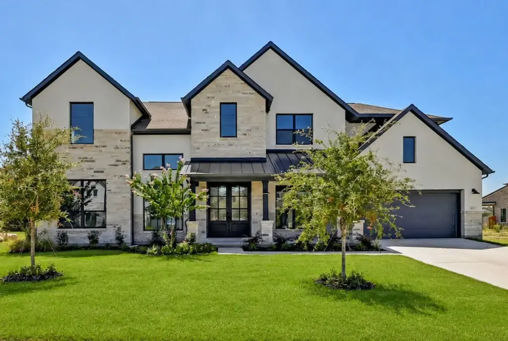 7425 Desert Needle Drive, Lago Vista