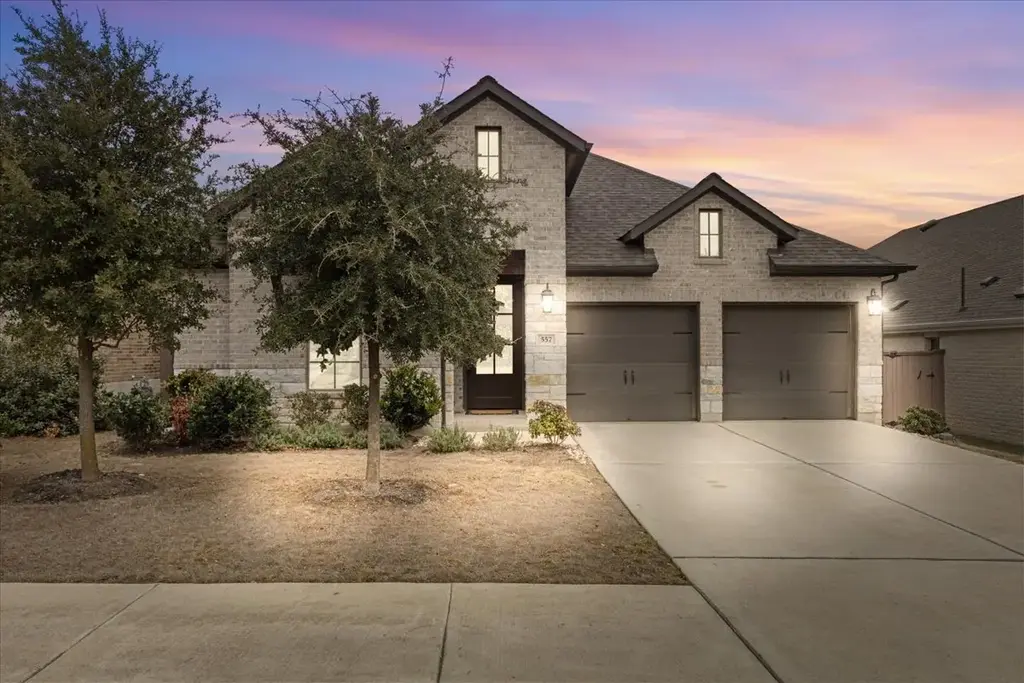557 Jefferson Drive, Kyle