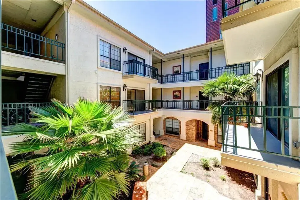 1908 San Antonio Street 303, Austin