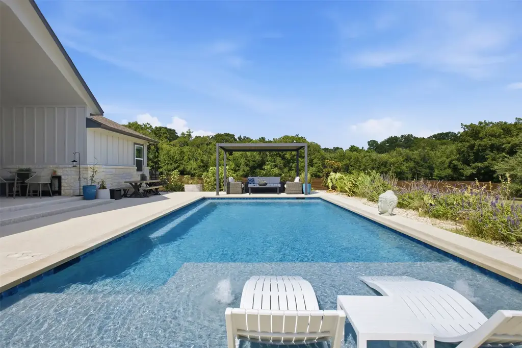 132 Mcnaughton Drive, Liberty Hill