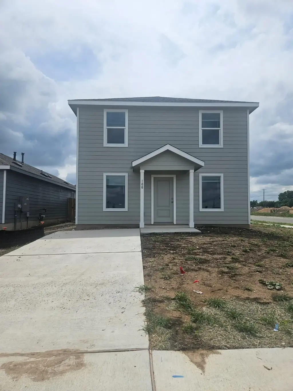 100 Silent Sky Lane, Hutto