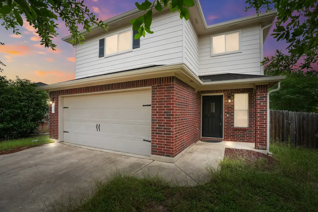 424 Emma Rose Trail, Leander