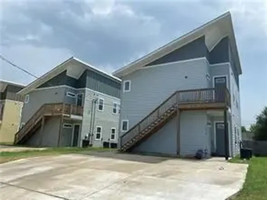 1310 Hausman Drive, Lockhart