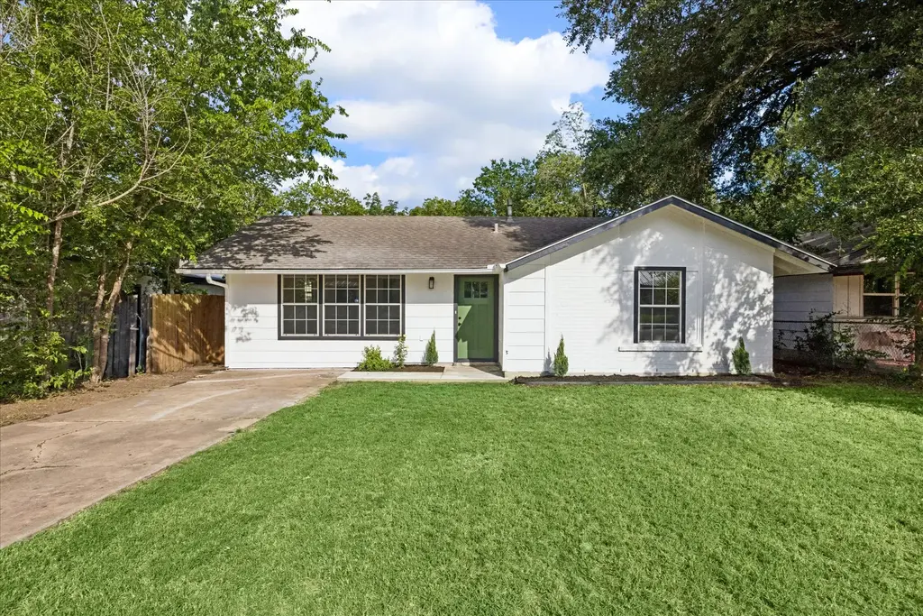 6915 Cherry Meadow Drive, Austin