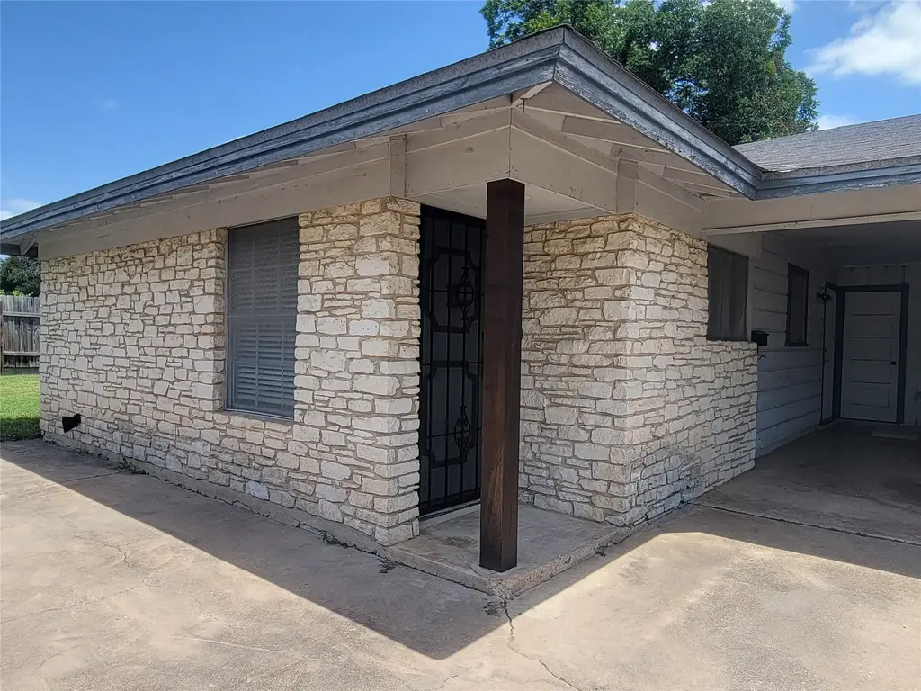 5806 Nassau Drive B, Austin