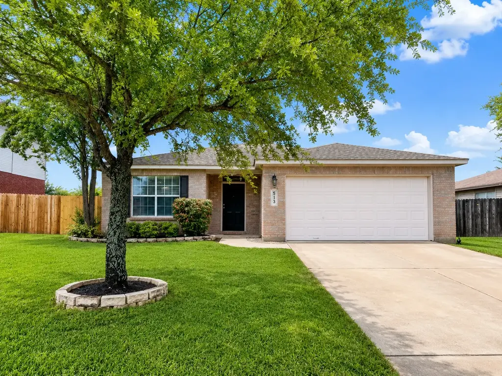 1005 W South Street, Leander