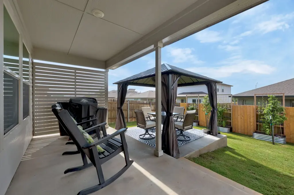 108 Coda Crossing, Georgetown