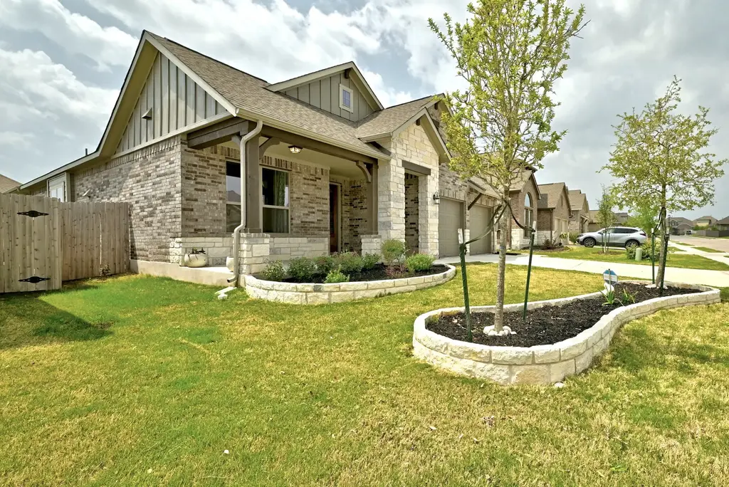 3717 Fieldfare Drive, Pflugerville