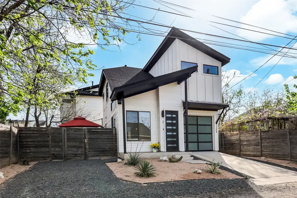 1208 Walnut Avenue 2, Austin