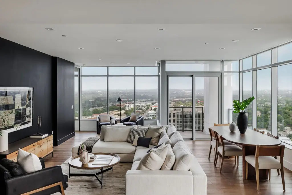 501 West Avenue 2404, Austin