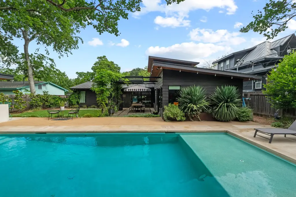 3205 Locke Lane, Austin