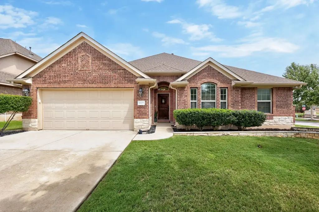 1009 Daylily Loop, Georgetown