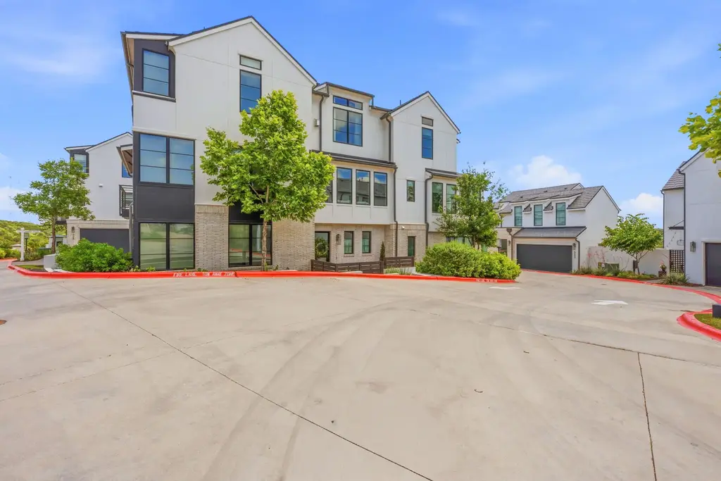 702 Ariana Court, Austin