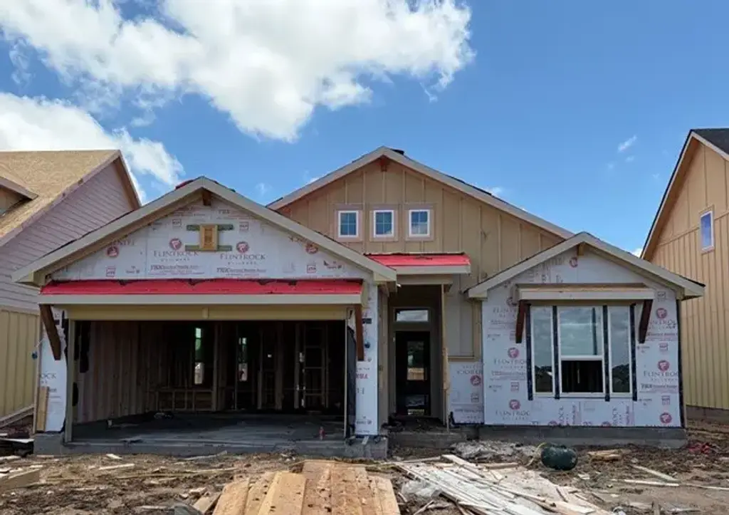 560 Gus Loop, Georgetown