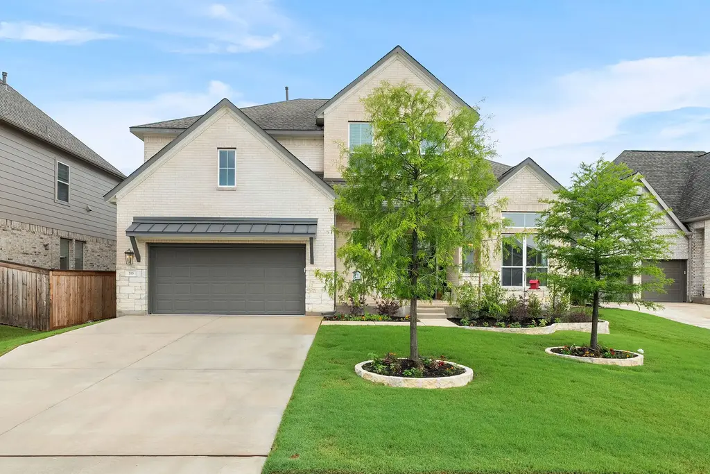 515 Watershield Cove, Georgetown