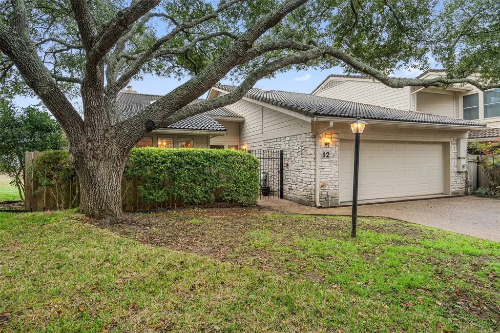 6820 N Cypress Point 12, Austin