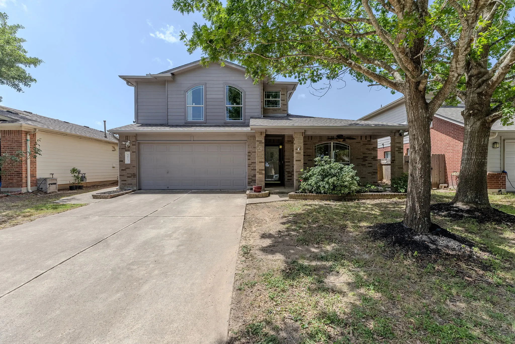 Photo of Listing #3485877