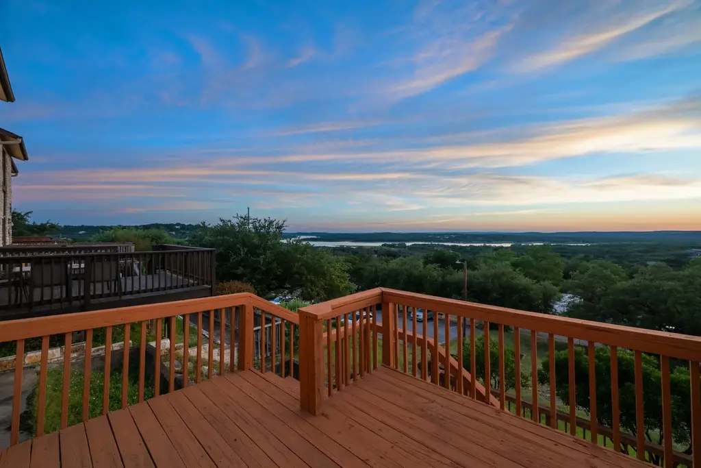 21461 Coyote Trail 7, Lago Vista